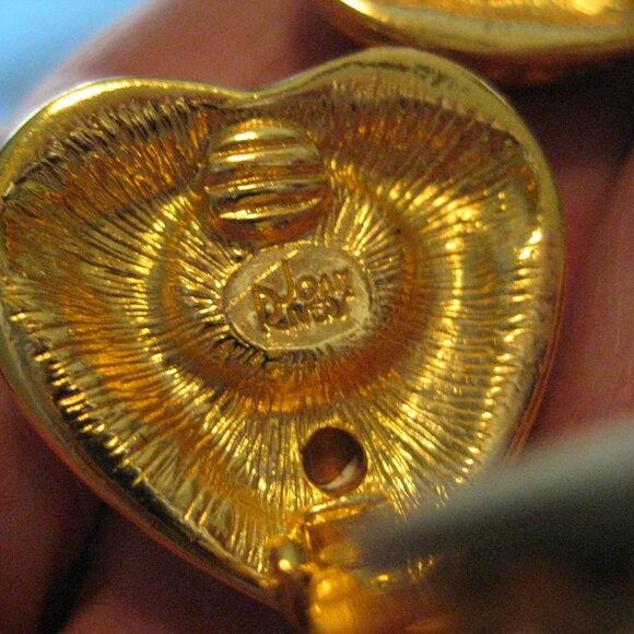 Vintage Joan Rivers Classics Collection Pink Heart & Crystal Clip-On Earrings - Picture 7 of 7